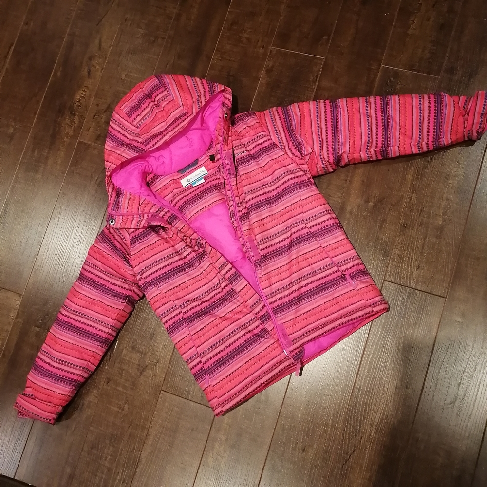 Columbia Girls Winter Jacket, Small (7/8)